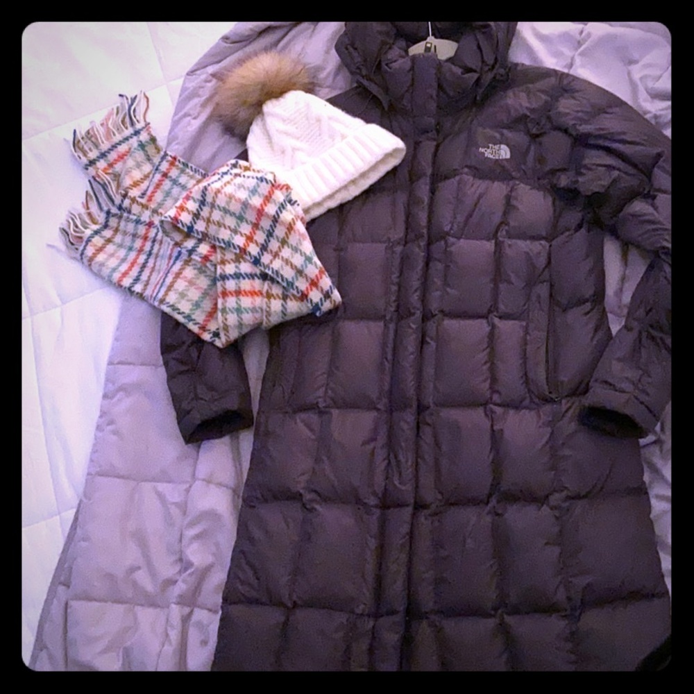 Hooded long parka. worn for 2 seasons